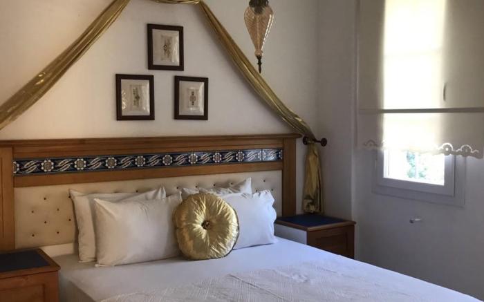 Kerme Ottoman Alaçatı