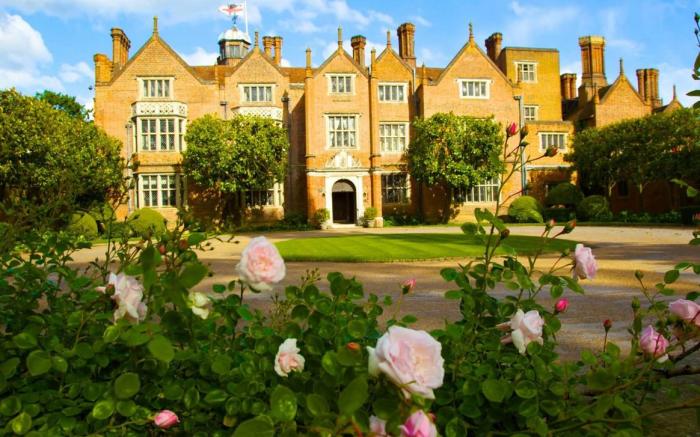 Great Fosters Hotel