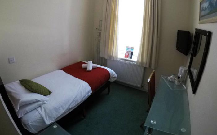 Grand Burstin Hotel Folkstone