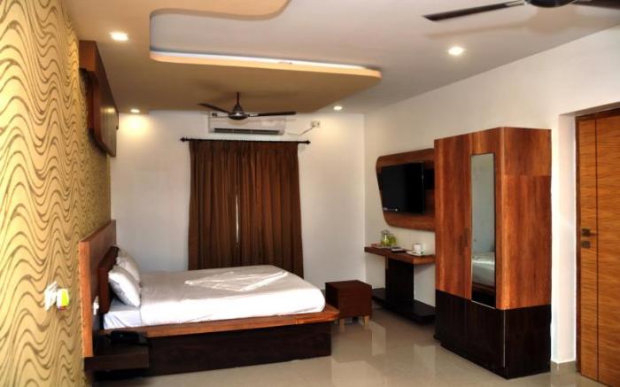 SDM Golden Tower Hotel