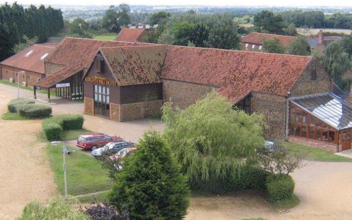 Knights Hill Hotel & Spa