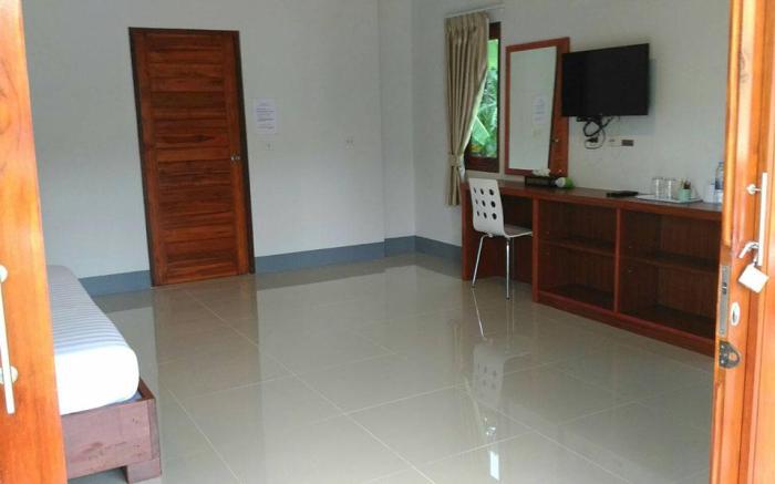 Breeze Bay Villa