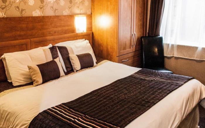Trivelles Park Hotel