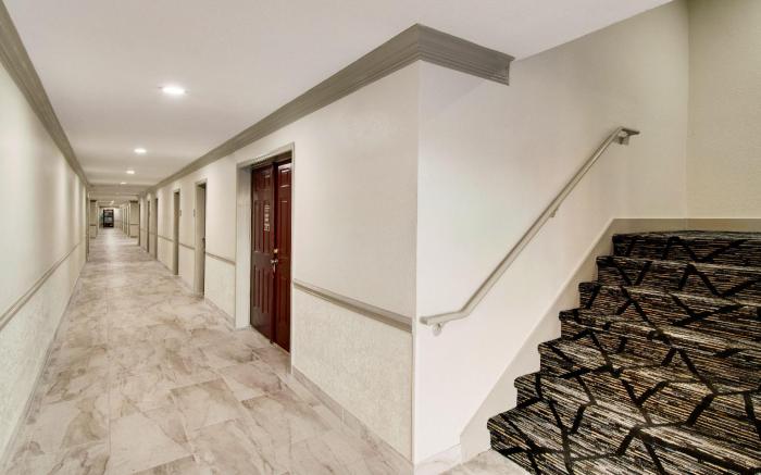 Red Roof Inn & Suites Pensacola - NAS Corry