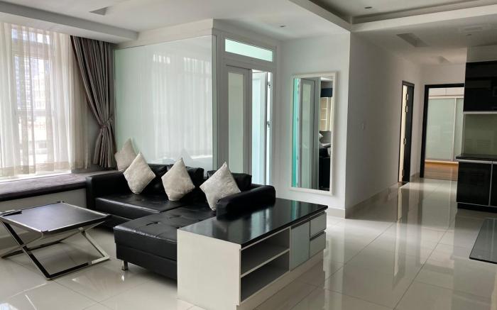 Naki Suites @ Silvertown