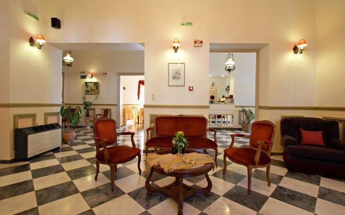 Halepa Hotel