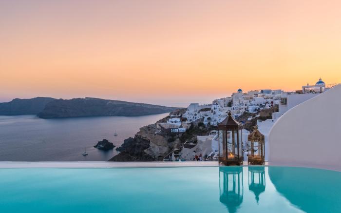 Andronis Luxury Suites
