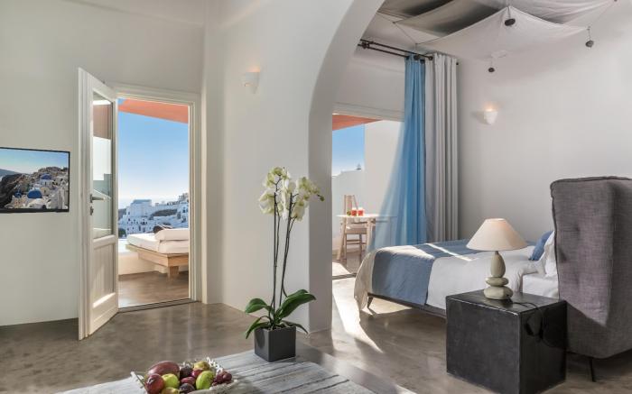 Andronis Luxury Suites