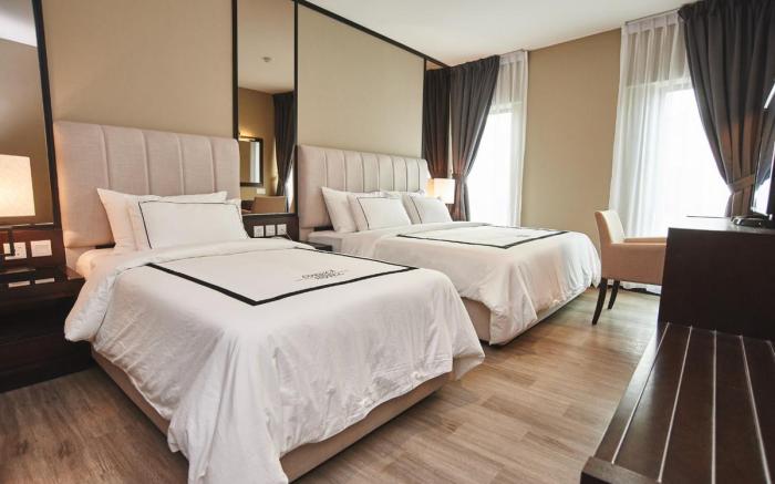 Corsica Hotel