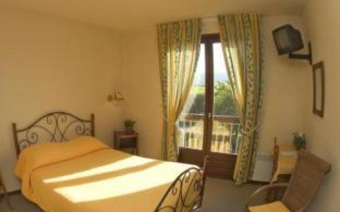 Hotel des Vignes - Julienas