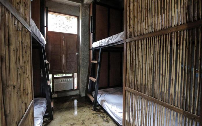 Hang Loose Hostel