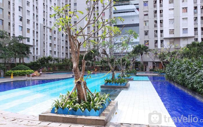 Posh 2BR Apartment at Green Bay Pluit By Travelio