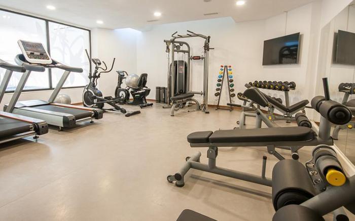Acroter Hotel & Spa