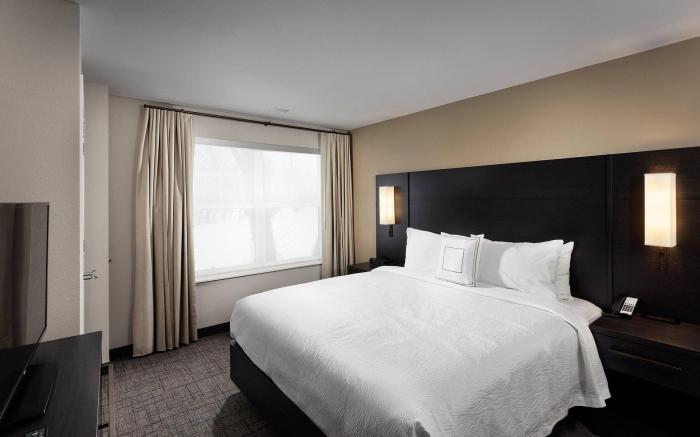 Residence Inn by Marriott Milwaukee Brookfield