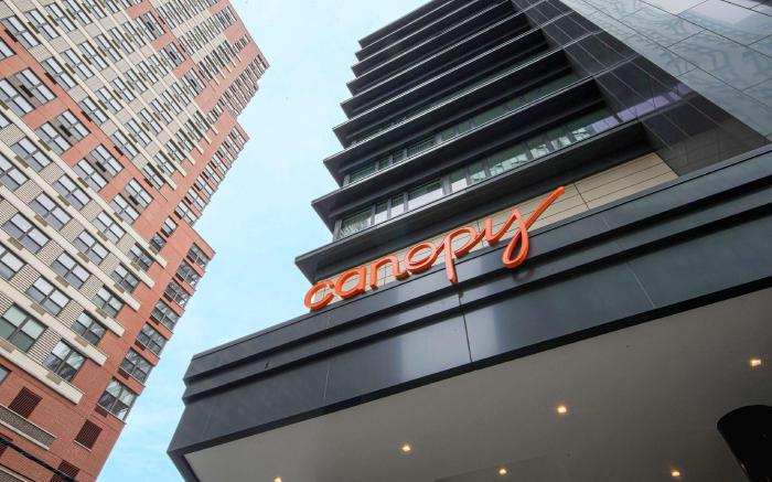 Canopy by Hilton Jersey City Arts District