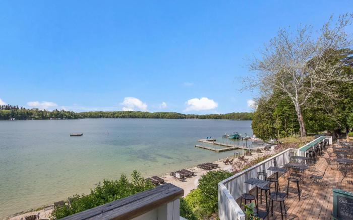 The Shore Club Wisconsin, an Ascend Collection Hotel