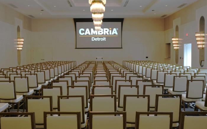 Cambria Hotel Detroit Downtown
