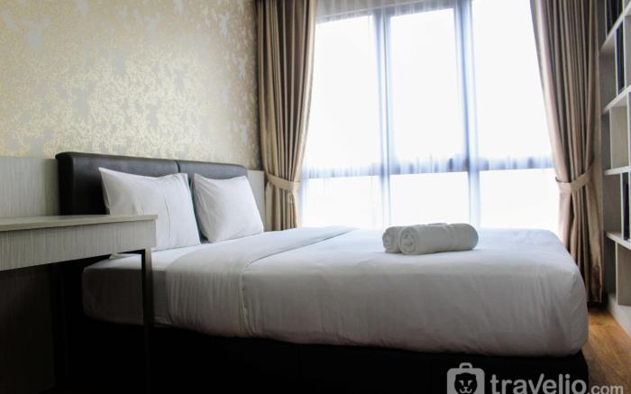 Minimalist 1BR Apt at M-Town Signature By Travelio