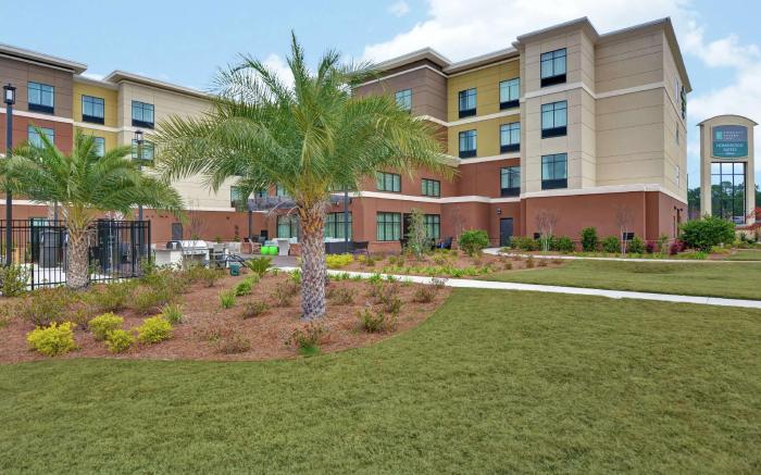 Homewood Suites by Hilton Savannah Airport