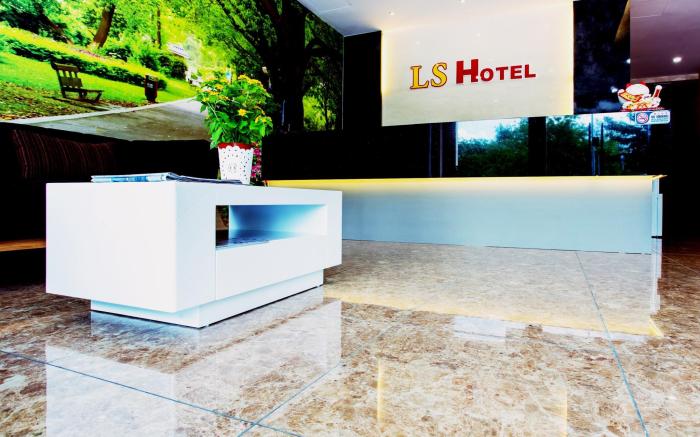 LS Hotel