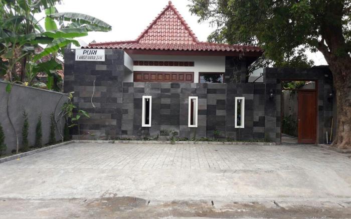 Puri Langenarjan Guesthouse 