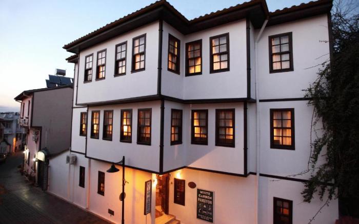 White Garden Hotel