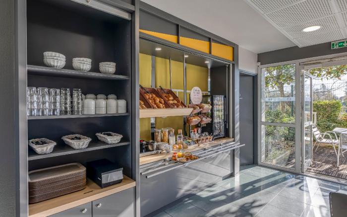 B&B Hotel Bordeaux Lac sur Bruges