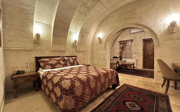 Stone House Cave Hotel