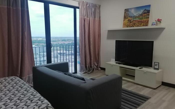 Wellness Homestay 17 @ Trefoil Setia Alam