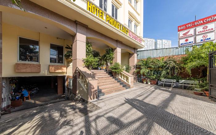 Phong Lan 2 Hotel