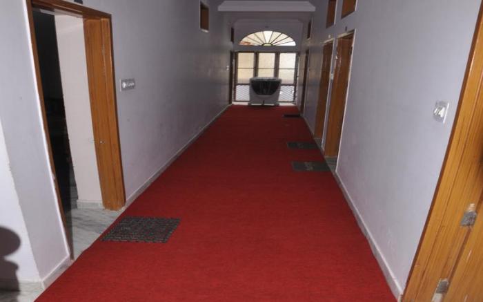 Aravali Hotel