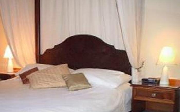 Elen's Castle Hotel