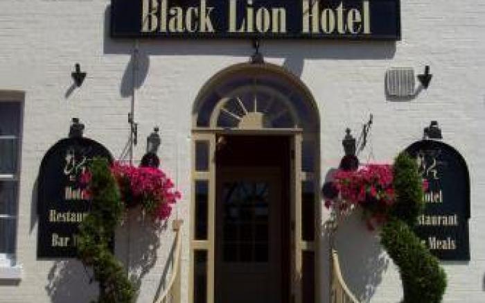 The Black Lion, Long Melford