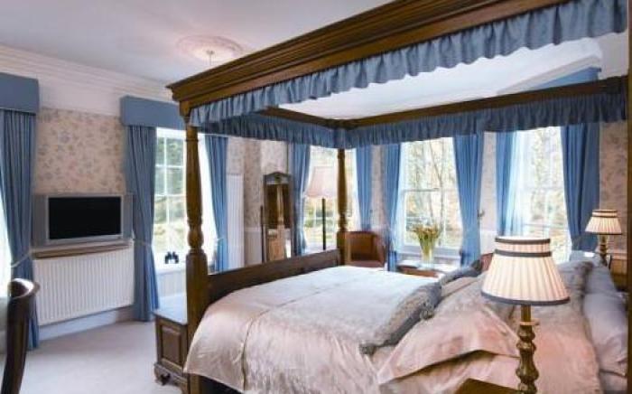 Rose in Vale Country House Hotel