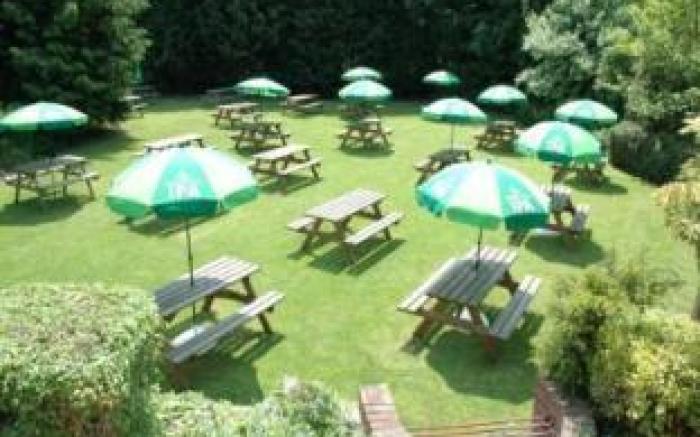 Kings Arms Hotel by Greene King Inns