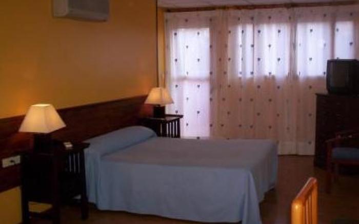 Hostal Mont Royal