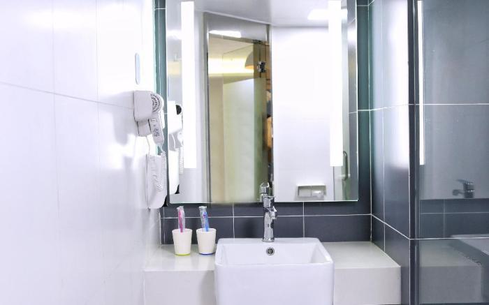 Hanting Hotel Zhuhai Qinglv Zhong Road