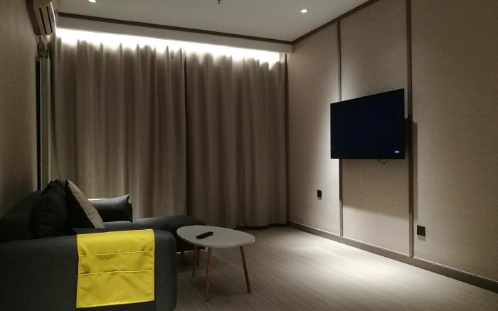 Hanting Hotel Tianjin Wuqing Daguangming Center