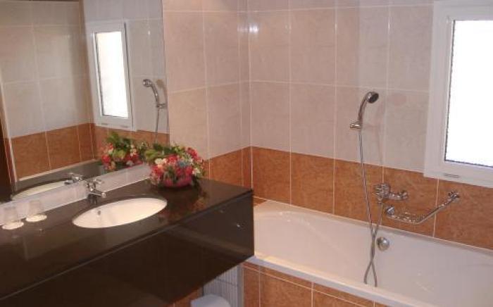 Van der Valk Hotel Barcarola