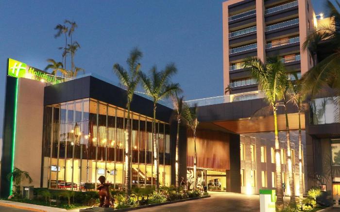 Holiday Inn & Suites Puerto Vallarta Marina & Golf By IHG