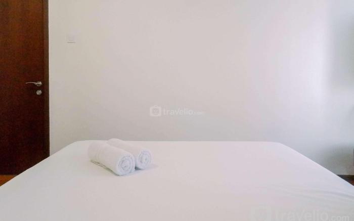 Lavish 2BR Apt @ Grand Sungkono Lagoon By Travelio