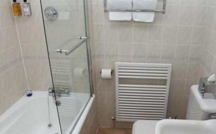 Gatwick Cambridge Hotel