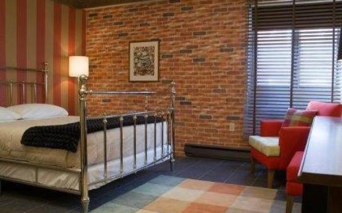 Hotel Champlain