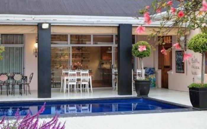 Acorn Guest House