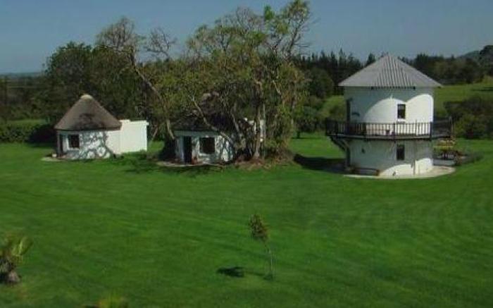 Bella Manga Country Escape