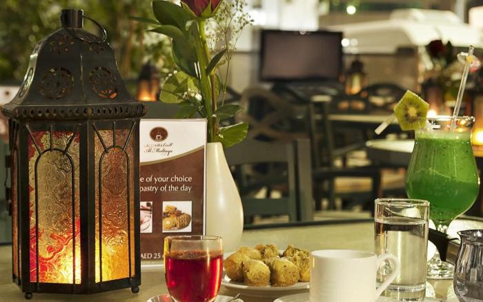 Al Manzel Hotel Apartments