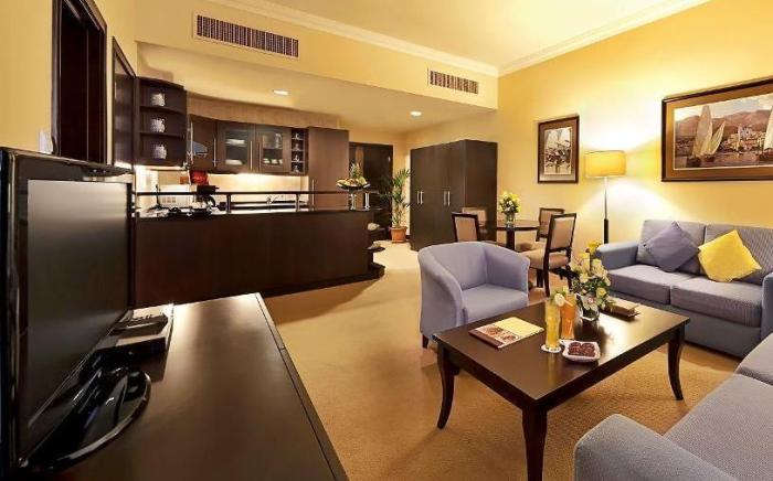 Al Manzel Hotel Apartments