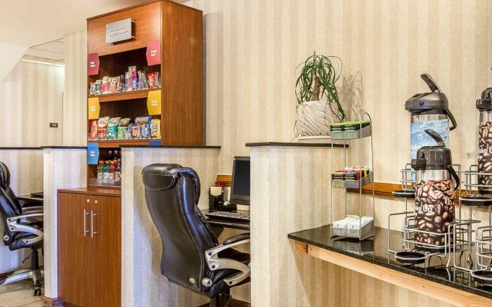 Comfort Suites Summit County