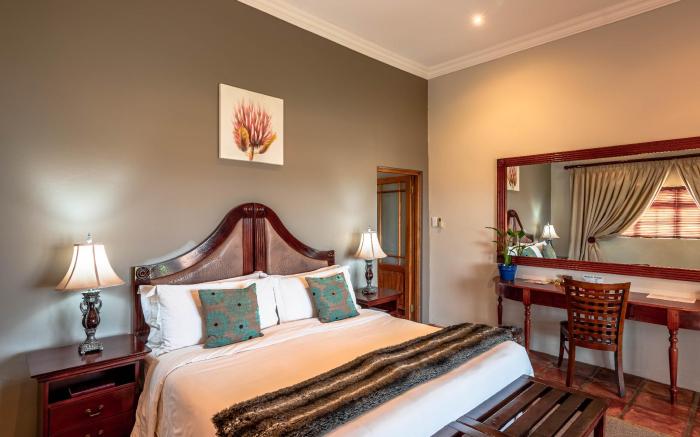 Mooiplaas Guest House