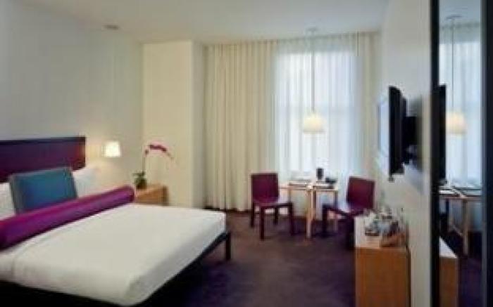 Bryant Park Hotel